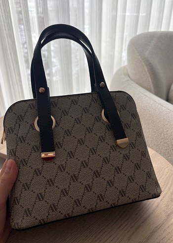 Armine Baskılı Deri Kadın Çanta - Görsel 9