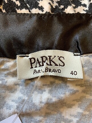 40 Beden Park Bravo Mini Elbise %70 İndirimli.