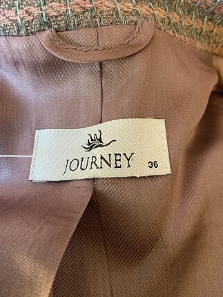 36 Beden Journey Takım Elbise %70 İndirimli.