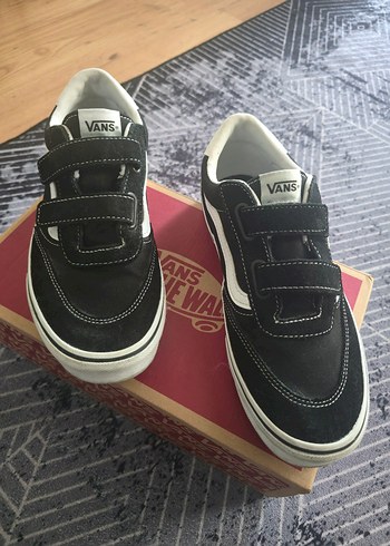 39 Beden Siyah Vans Ayakkabı