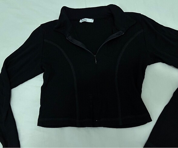 Addax crop bluz