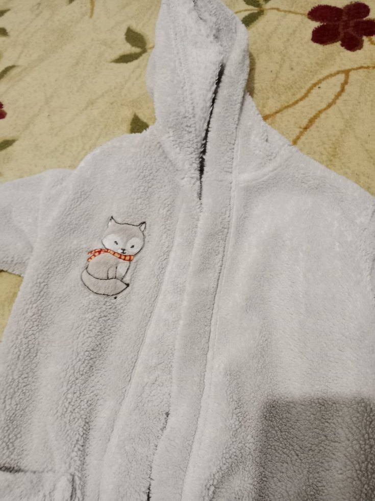 erkek kız Çocuk Beyaz Nakışlı Bornoz - Görsel 2