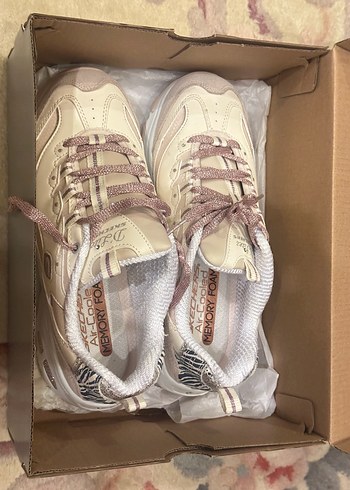 Skechers dlite golden chic ayakkabı - Görsel 5