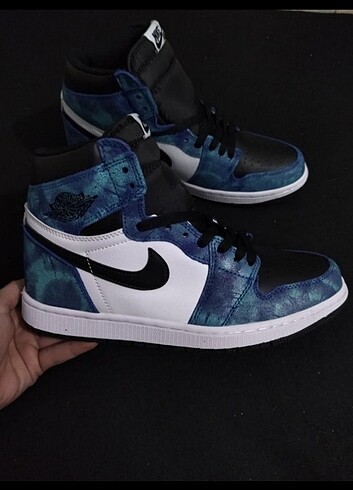NİKE AİR JORDAN 1 RETRO ORJİNAL YENİ ETİKETLİ