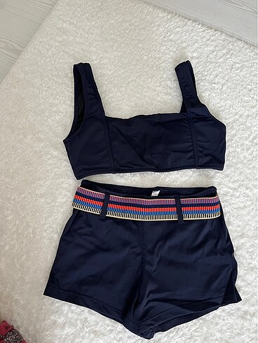Mayo bikini