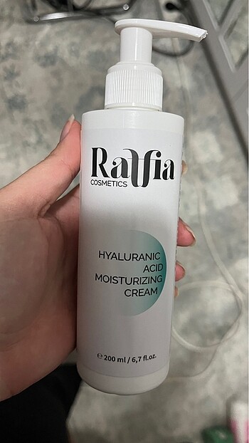 Beden Renk Yüz kremi