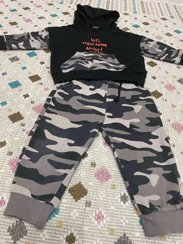 Kamuflaj Desenli Kapüşonlu Bebek Takımı - Görsel 5