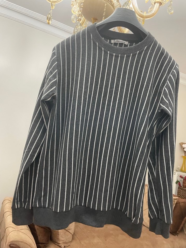 Gri Çizgili Uzun Kollu Triko kazak - Görsel 2