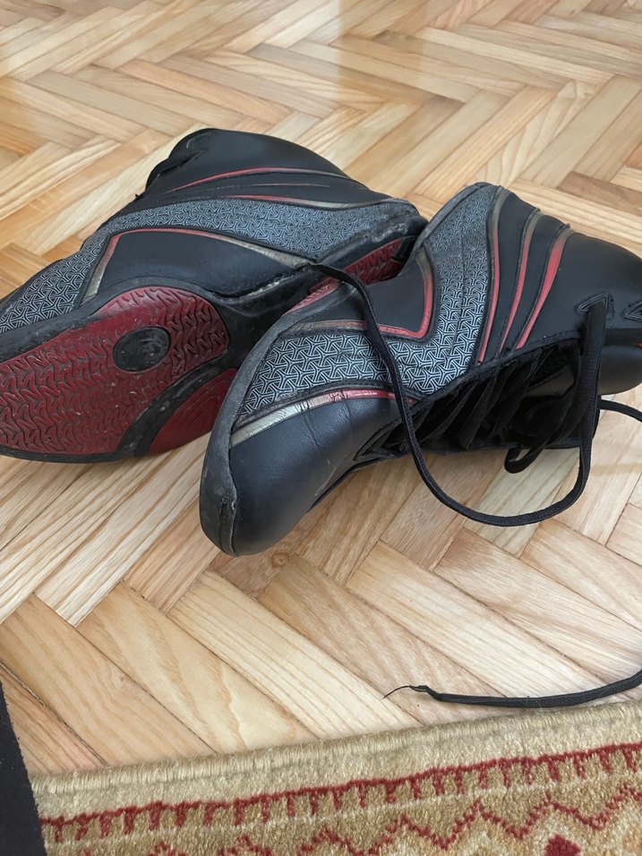 Siyah Bağcıklı Basketbol Ayakkabısı - Görsel 3