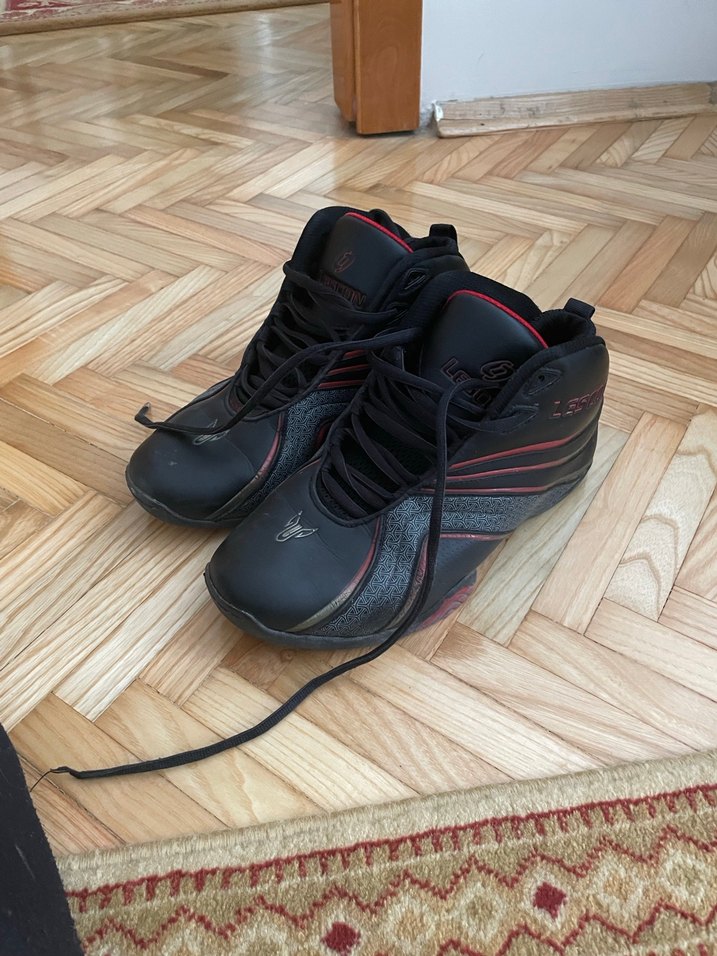 Siyah Bağcıklı Basketbol Ayakkabısı - Görsel 4