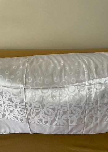 Beyaz Parlak Desenli sıfır kare başörtü - Görsel 3