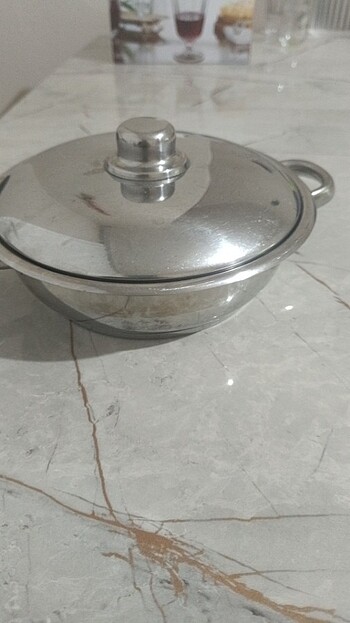 Ufak hafif yemek koymak için 