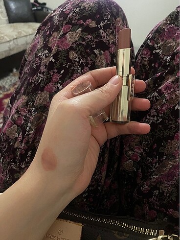 Beden Loreal Paris ruj