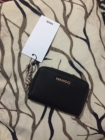MANGO CÜZDAN