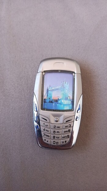 Nokia görünümlü çakmak antika