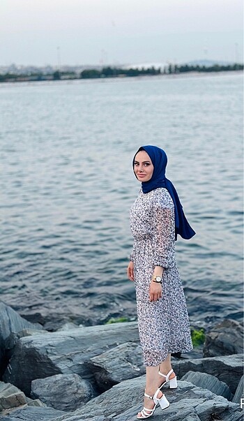 Şifon elbise
