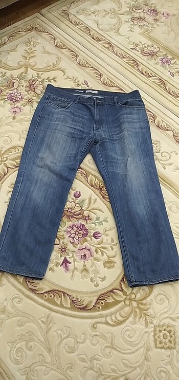 LC Waikiki Erkek pantolun yeni gibi