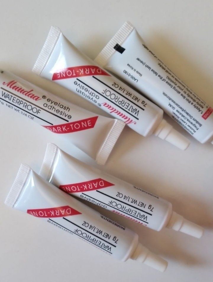 Suya Dayanıklı Kirpik Yapıştırıcısı - siyah - Görsel 3