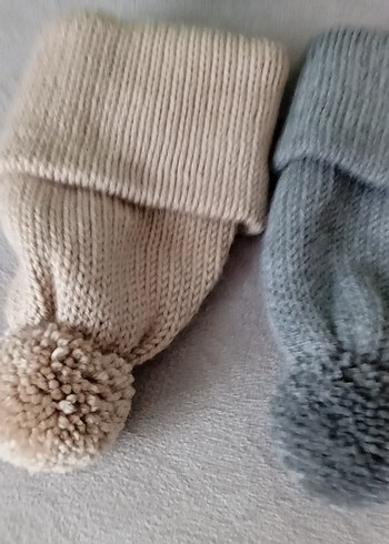 Kadın Gri Örgü Ponponlu Bere - Görsel 5