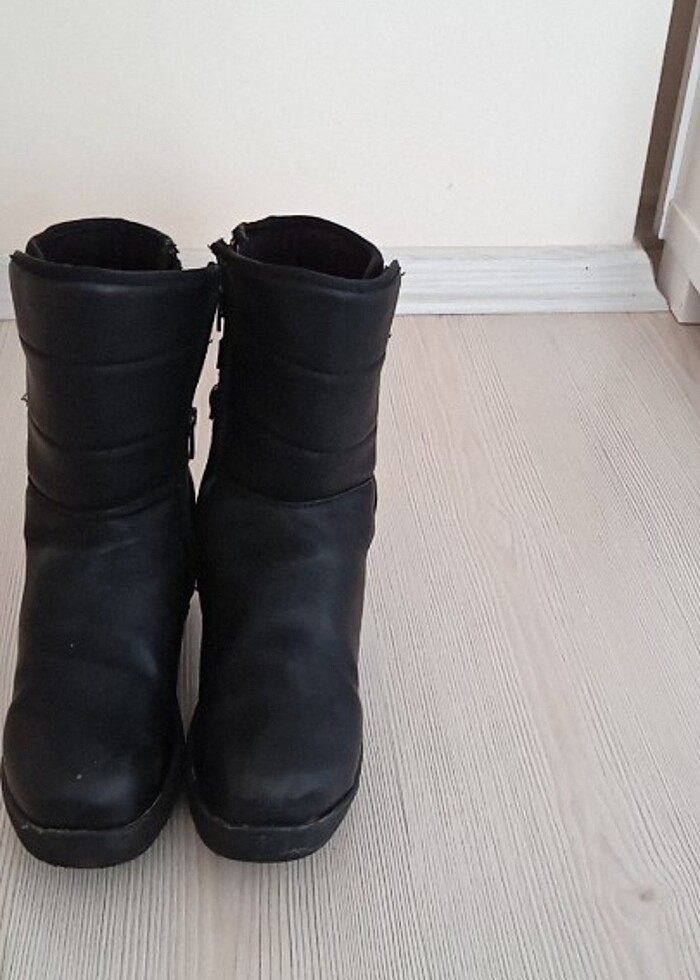 Bayan bot - Görsel 2