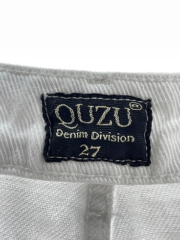27 Beden beyaz Renk Quzu Jean / Kot %70 İndirimli.