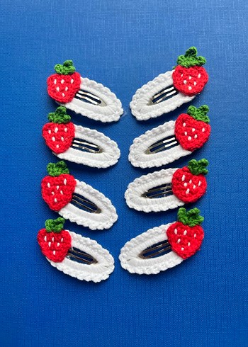 Renkli Nakışlı Örgü Çilekli Çocuk Toka Seti - Görsel 2