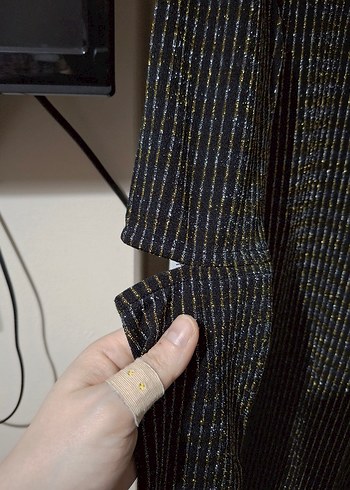 #H&M simli detaylı elbise - Görsel 3