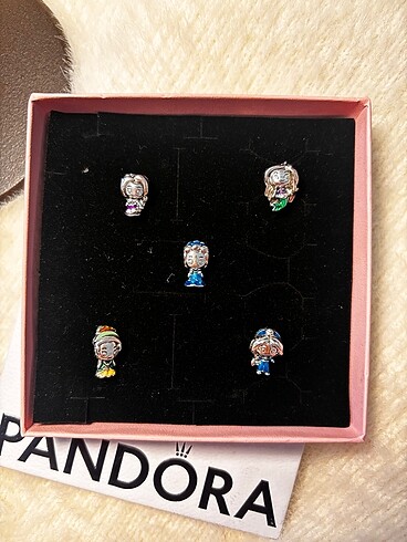 Pandora Pandora disney charm