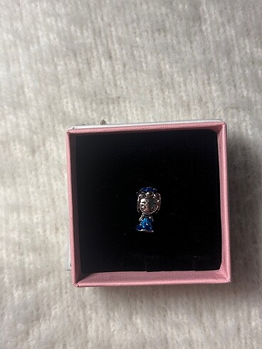 Pandora sindirella charm