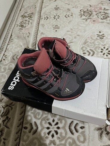 Adidas Adidas kiz cocuk botu
