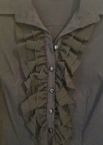 Adilışık Fırfırlı Siyah Gotik Kadın Gömlek - Görsel 4