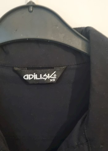 Adilışık Fırfırlı Siyah Gotik Kadın Gömlek - Görsel 2