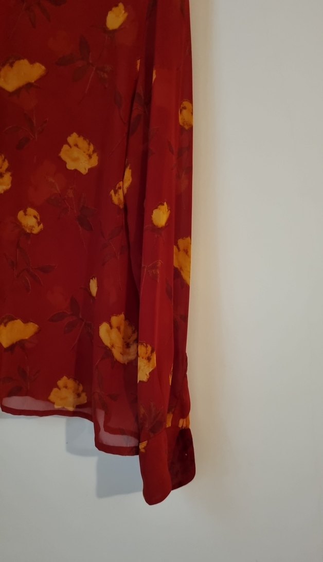 YARGICI Çiçek Desenli Kırmızı Uzun Kollu Şifon Gömlek - Görsel 3