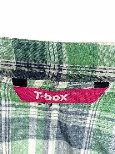 universal Beden çeşitli Renk T-box Gömlek %70 İndirimli.