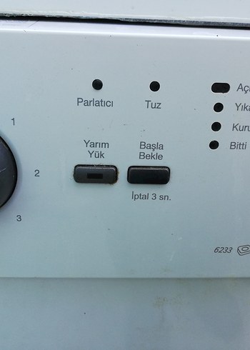 Beyaz Bulaşık Makinesi