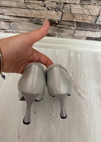 38 Beden gri Renk Gri stiletto