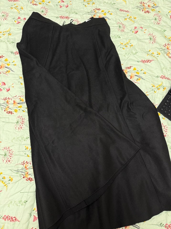 Uzun Siyah etek - Görsel 3