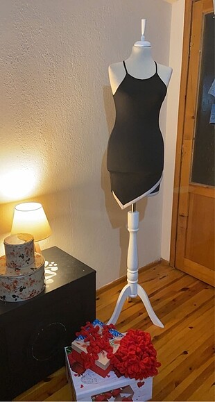 Siyah mini elbise
