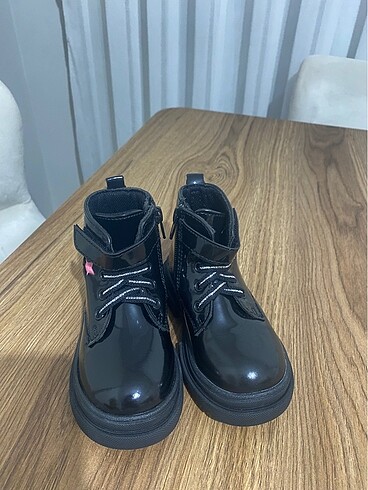 Polaris Siyah Kız Çocuk Bot