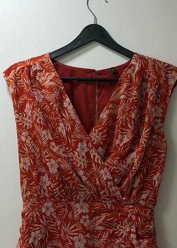 Kırmızı Drapeli Midi V Yaka Elbise - Görsel 5