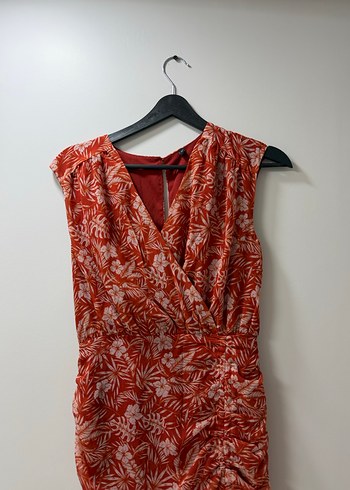 Kırmızı Drapeli Midi V Yaka Elbise - Görsel 2