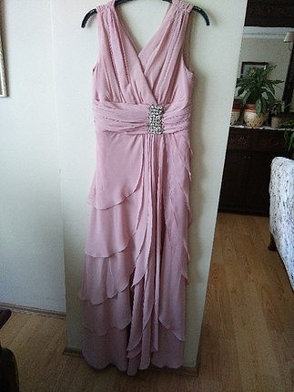 ABİYE PEMBE RENKLİ GECE ELBİSESİ