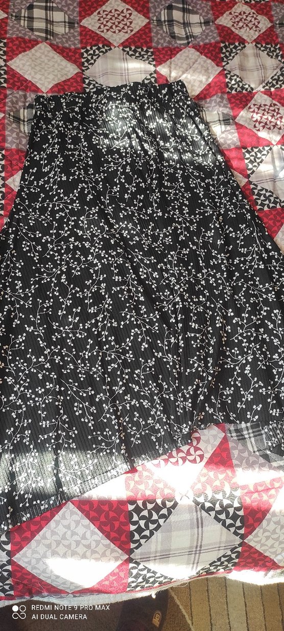 Kadın Siyah asimetrik kesim etek - Görsel 2