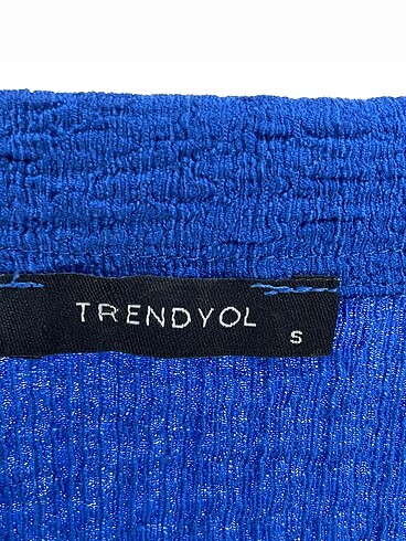 s Beden mavi Renk Trendyol & Milla Bluz %70 İndirimli.