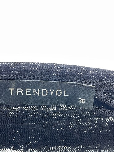 s Beden siyah Renk Trendyol & Milla Bluz %70 İndirimli.