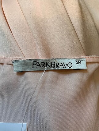 34 Beden Park Bravo Bluz %70 İndirimli.
