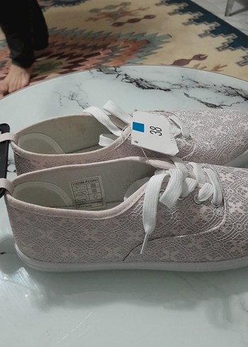 38 Beden Gri Dantel Detaylı Kadın Sneakers