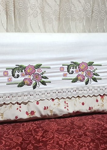Nakışlı Beyaz yorgan bandi - Görsel 5