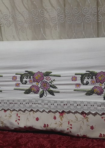 Nakışlı Beyaz yorgan bandi - Görsel 7