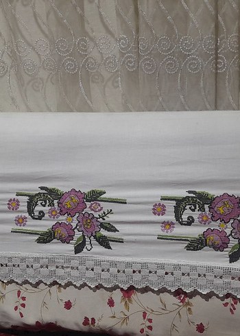 Nakışlı Beyaz yorgan bandi - Görsel 6